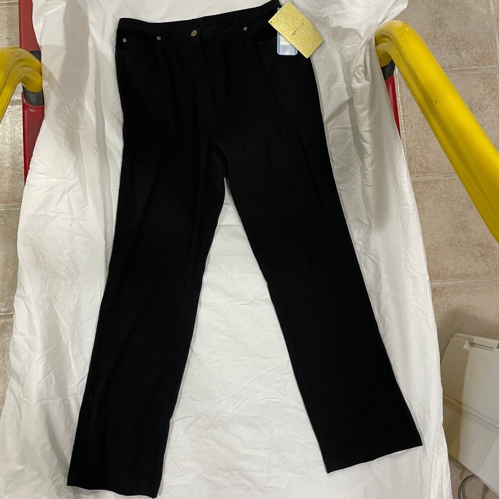 NWT Size 16 Denim & Co Black Zip Fly & Pockets 31" Inseam QVC #A56385 Hong Kong